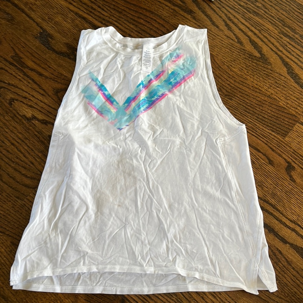 white ivivva tank.